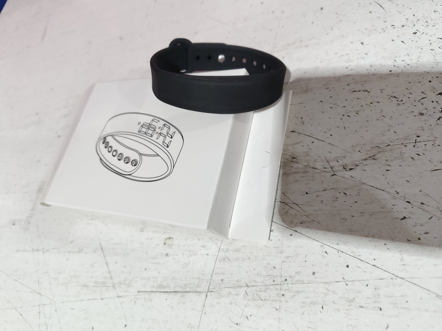New V9 Smart Bracelet With Body Temperature Monitoring Precise Display Smart Band Vibration reminder Smart Clock Smart Wristband